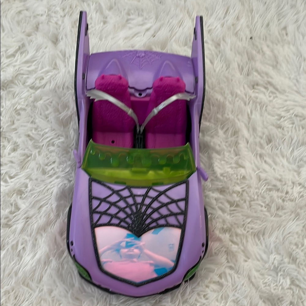 Monster high car
